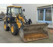Фронтальний навантажувач JCB 407 T4 4x4