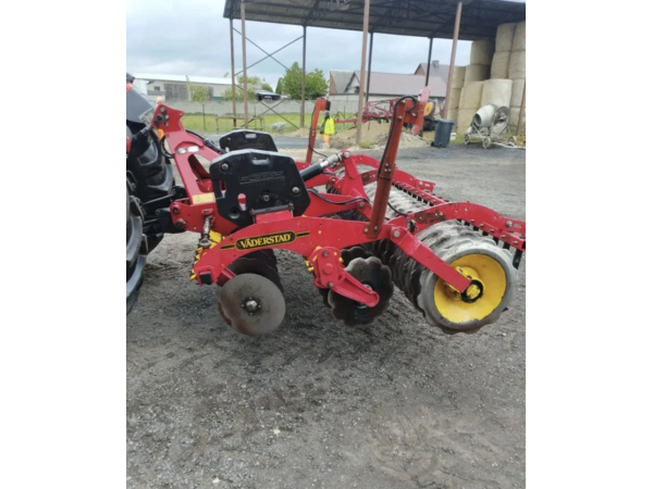 Культиватор дисковый Vaderstad Carrier CR300 (2009)