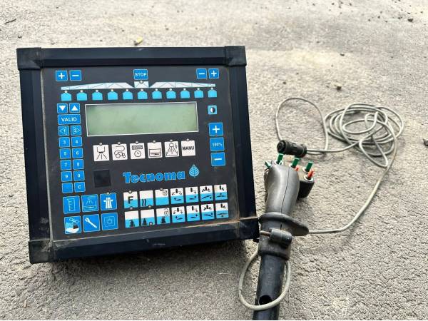 Причіпний обприскувач Tecnoma Fortis 4300 (2003)