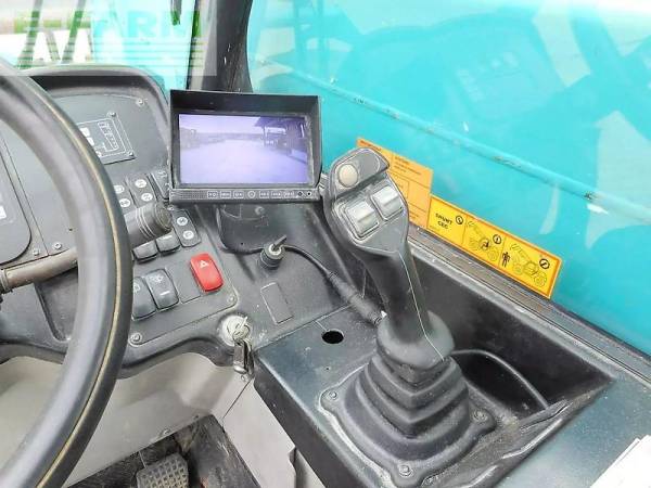 Навантажувач Bobcat T2250 (2013)