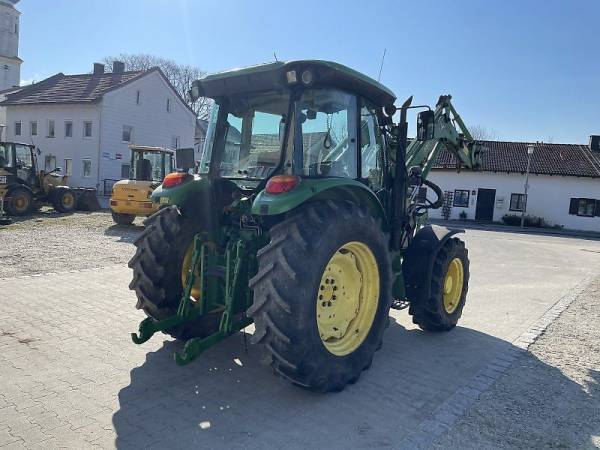 Трактор John Deere 5620 (2005)