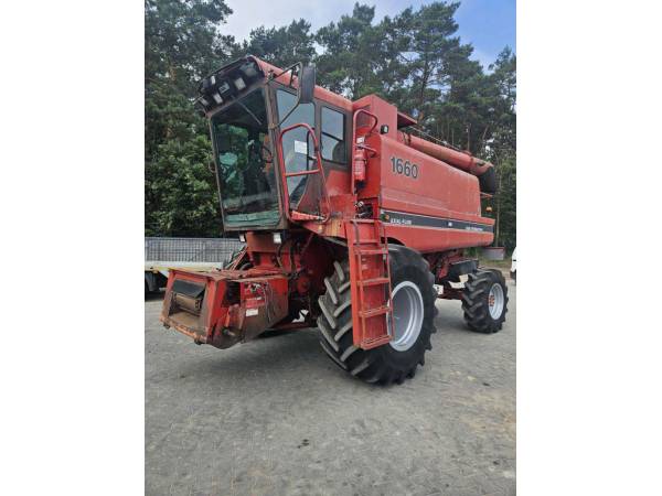 Комбайн Case IH Axial-flow 1660 (1989)