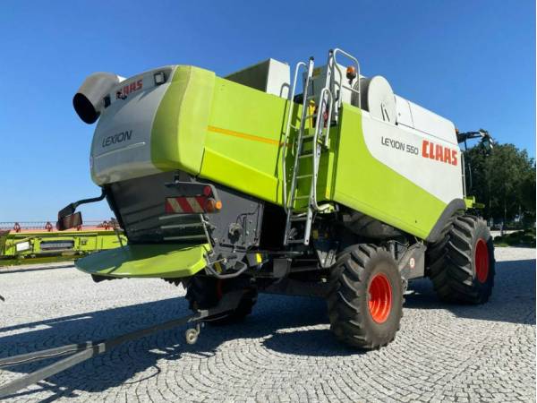 Комбайн Claas Lexion 550 (2007)