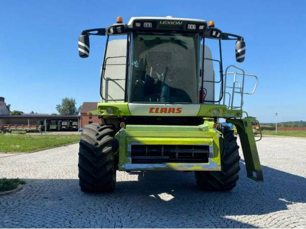 Комбайн Claas Lexion 550 (2007)