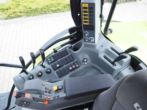 Трактор Claas Arion 610 (2023)