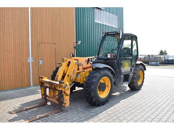 Навантажувач JCB 531-70 (2011)