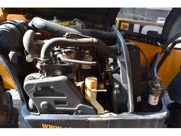Навантажувач JCB 531-70 (2011)