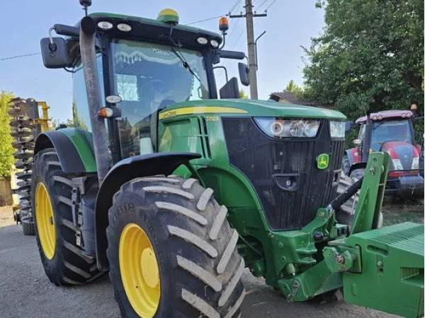 Трактор John Deere 7250R (2015)