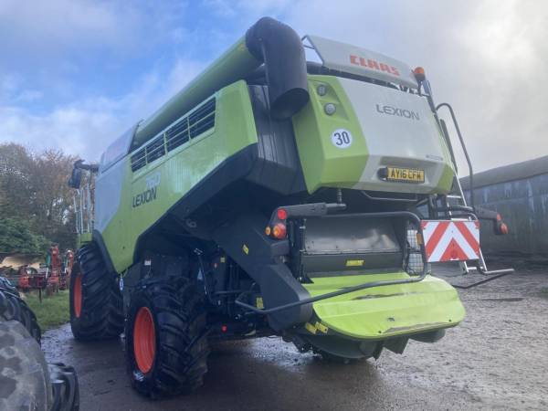 Комбайн Claas Lexion 760 (2016)
