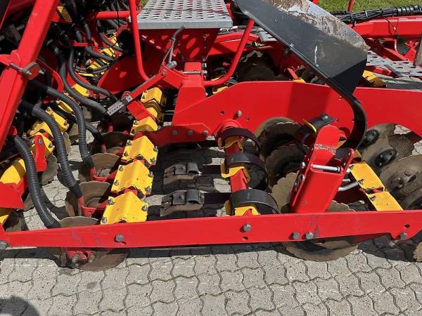 Сеялка Vaderstad D400C (2016)