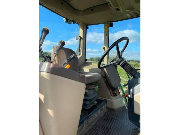 Трактор John Deere 6210 SE (1999)
