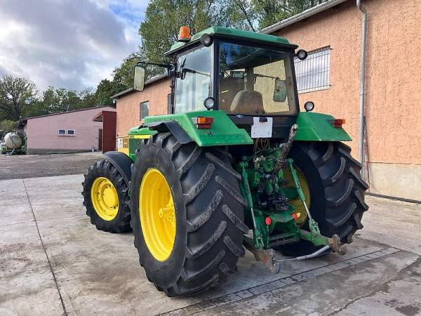 Трактор John Deere 4955 (1993)