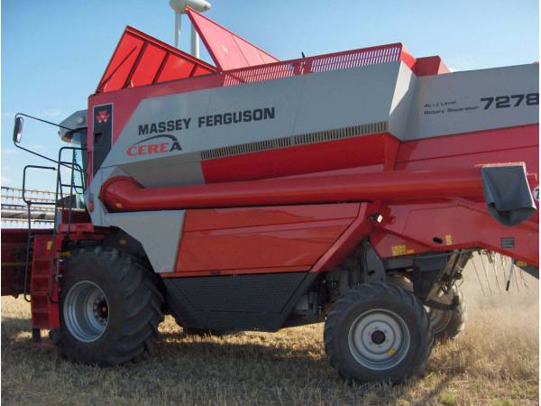 Комбайн Massey Ferguson 7278 Cerea (2004)