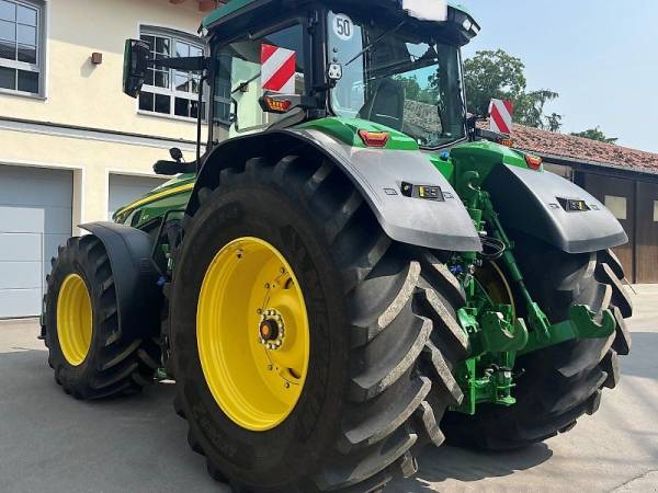 Трактор John Deere 8R 410 (2023)