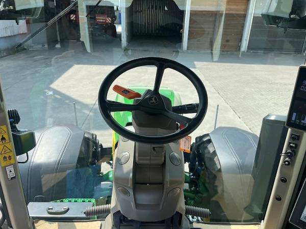 Трактор John Deere 8R 410 (2023)