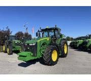 Трактор John Deere 8320R