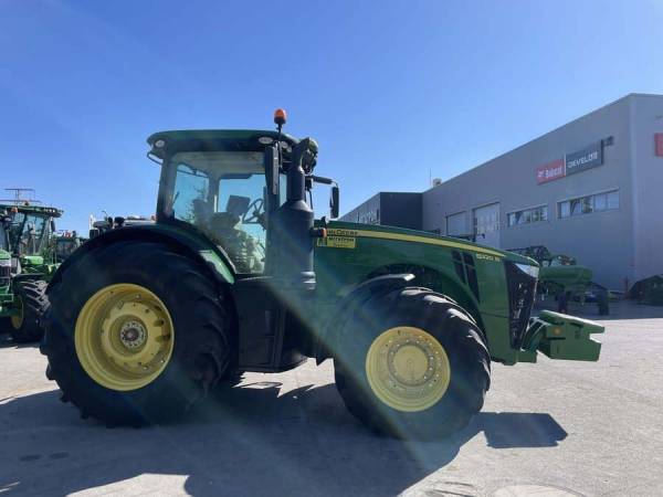 Трактор John Deere 8320R (2019)
