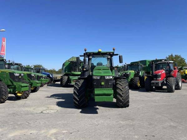 Трактор John Deere 8320R (2019)