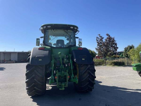 Трактор John Deere 8320R (2019)