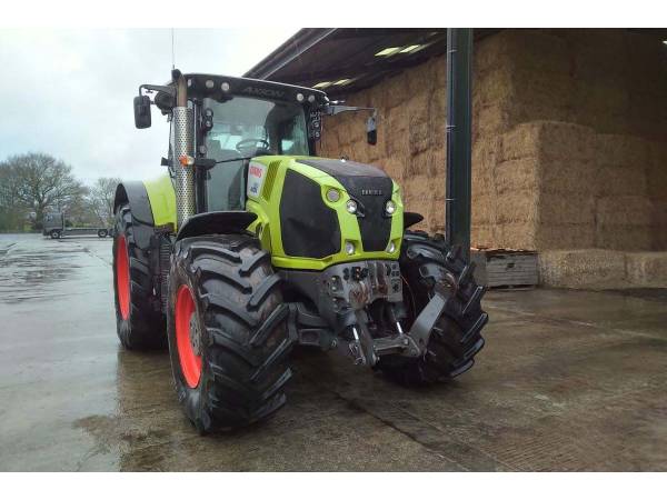 Трактор Claas Axion 850 (2015)