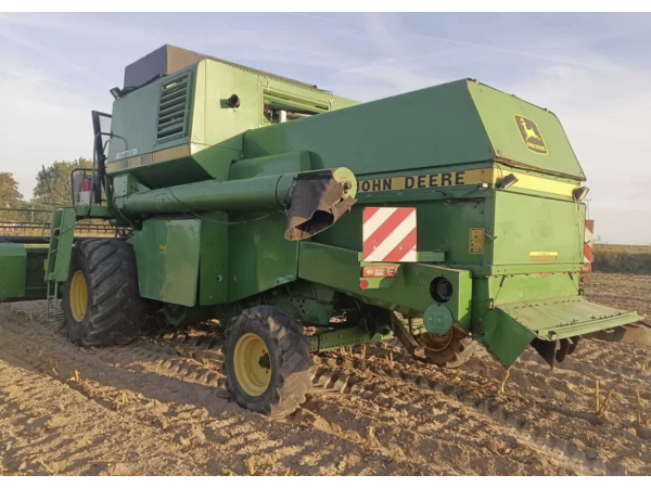 Комбайн John Deere 1188 (1989)