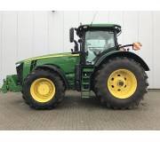 Трактор  John Deere 8400R