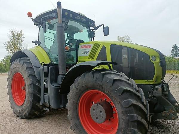 Трактор Claas Axion 950 (2013)