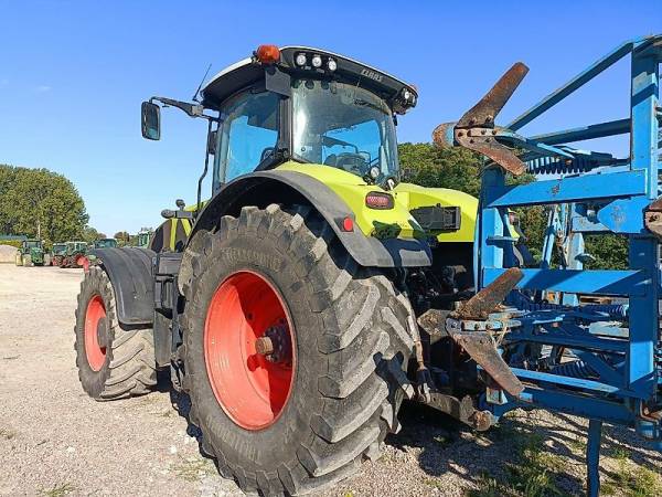 Трактор Claas Axion 950 (2013)