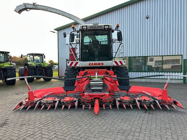 Кормоуборочный комбайн Claas Jaguar 890 (2012)