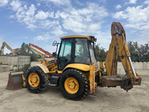 Екскаватор-навантажувач JCB 4CX (2003)