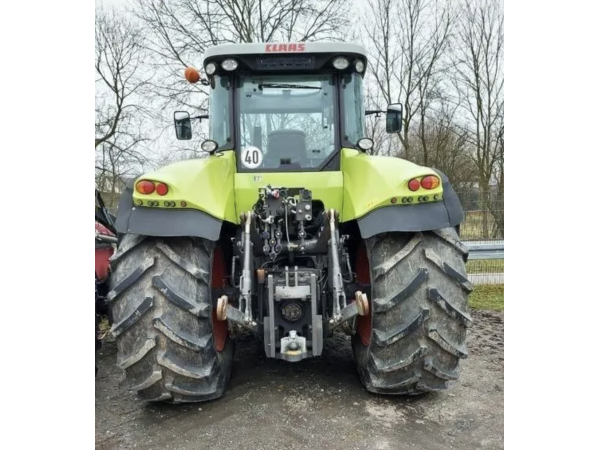 Трактор Claas Axion 810 (2010)