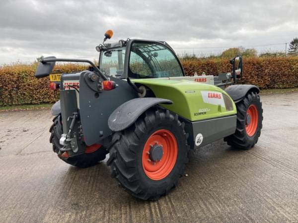 Навантажувач Claas Scorpion 6030CP (2011)
