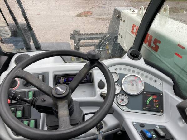 Навантажувач Claas Scorpion 6030CP (2011)