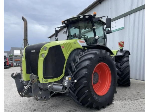 Трактор Claas Xerion 4500 (2010)