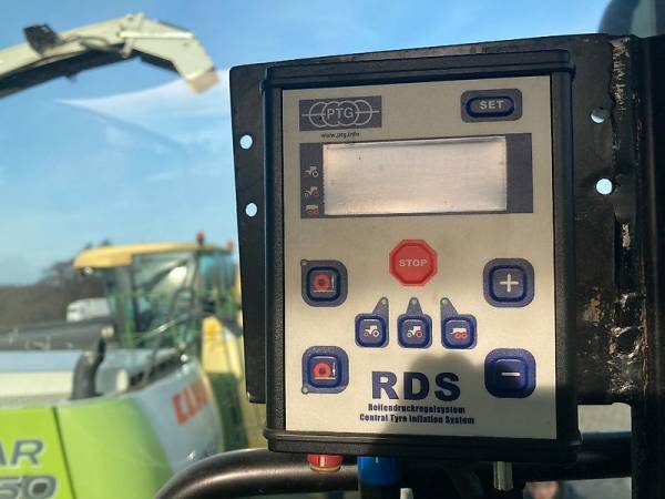 Трактор Claas Xerion 3800 (2010)