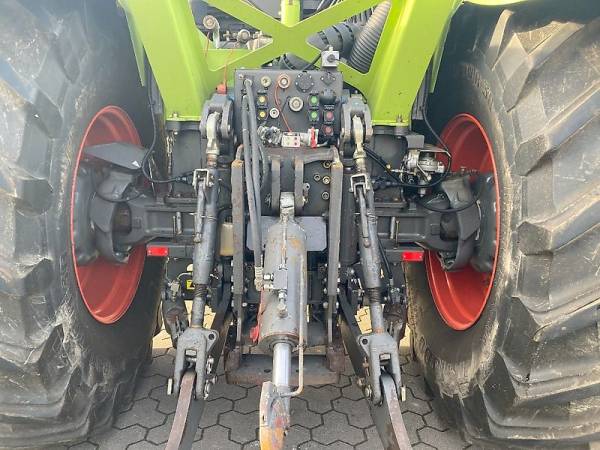 Трактор Claas Xerion 3800 (2010)