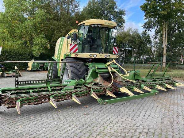 Кормозбиральний комбайн Krone Big X 700 (2012)