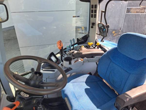 Трактор New Holland T7.200 (2015)