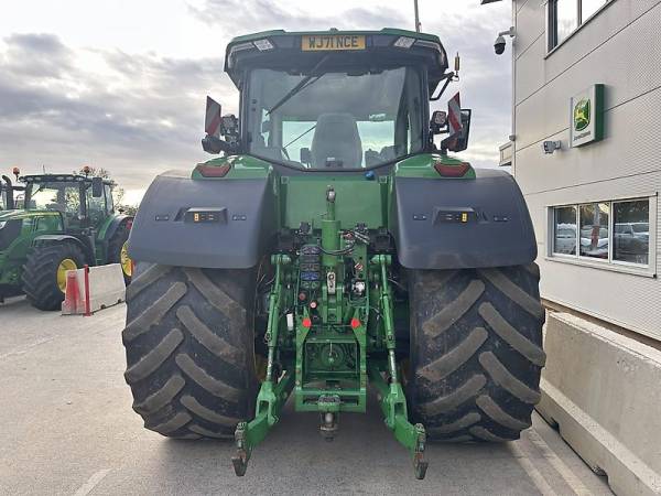 Трактор John Deere 8R 370 (2021)