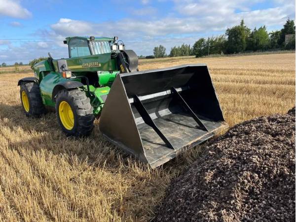 Телескопічний навантажувач John Deere 3400 (2001)
