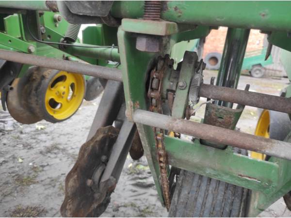 Сівалка John Deere 7000 