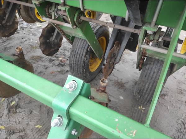 Сівалка John Deere 7000 