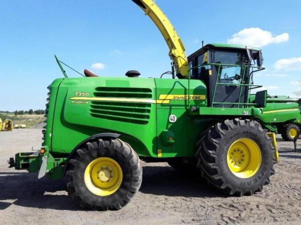 Кормозбиральний комбайн John Deere 7350 (2009)