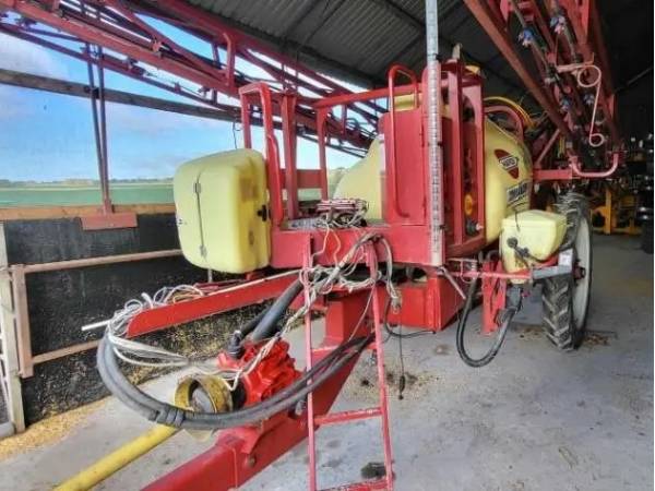Причіпний обприскувач Hardi Commander 2800 (2020)