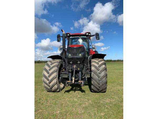 Трактор Case IH OPTUM 300 CVX (2022)