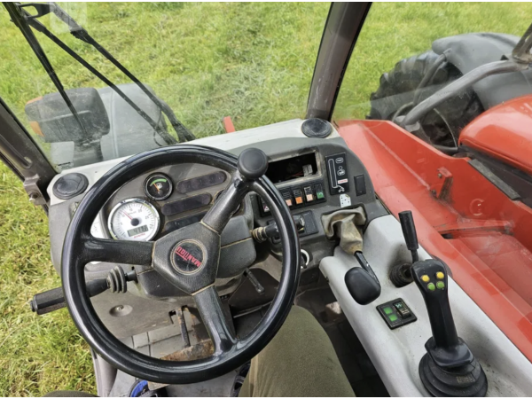 Навантажувач Manitou MLT 630 (2004)