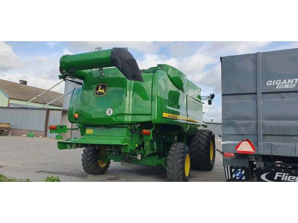 Комбайн John Deere S690i (2009)