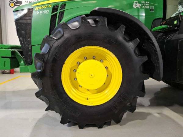 Трактор John Deere 8400R (2018)