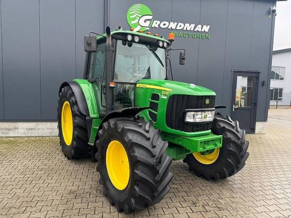 Трактор John Deere 6230 (2009)