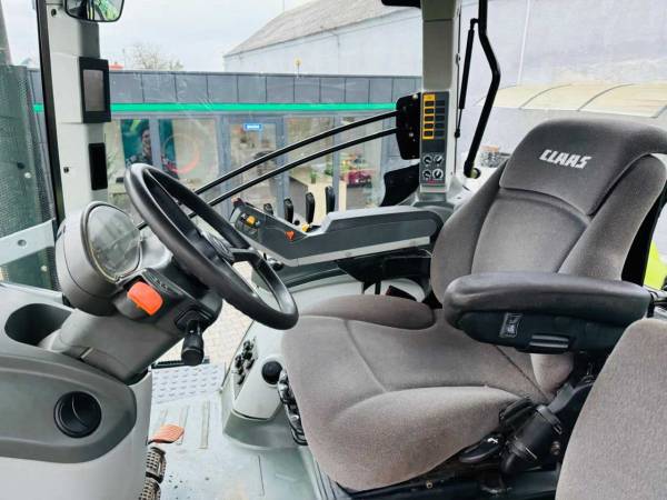 Трактор Claas Axion 850 (2016)